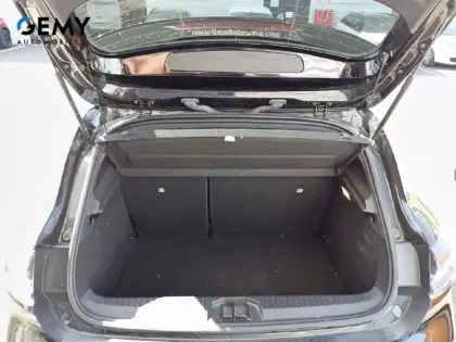 Photo 5 Renault Clio  E-Tech full hybrid 145