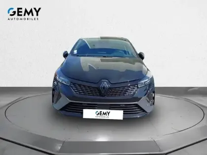 Photo 1 Renault Clio  E-Tech full hybrid 145