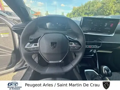 Photo 15 Peugeot 2008  PureTech 100 S&S BVM6