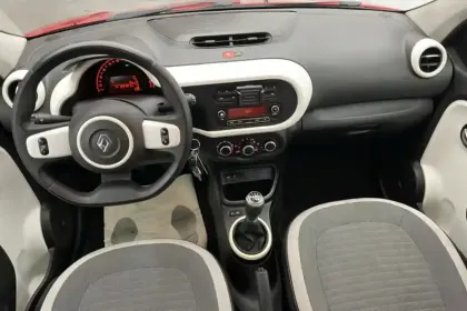 Photo 8 Renault Twingo  III TCe 95