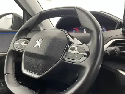 Photo 28 Peugeot 3008  BlueHDi 130ch S&S BVM6