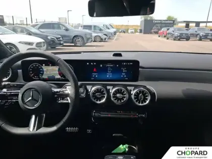 Photo 11 Mercedes Classe A  200 d