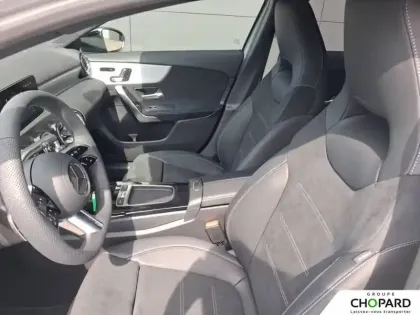 Photo 10 Mercedes Classe A  200 d