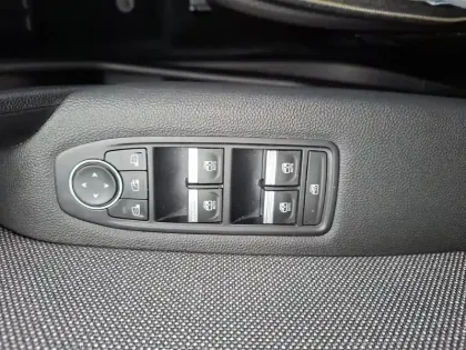 Photo 55 Renault Symbioz  E-Tech full hybrid 145