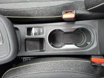 Photo 46 Renault Symbioz  E-Tech full hybrid 145