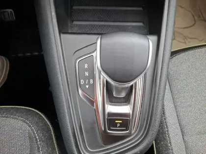 Photo 44 Renault Symbioz  E-Tech full hybrid 145