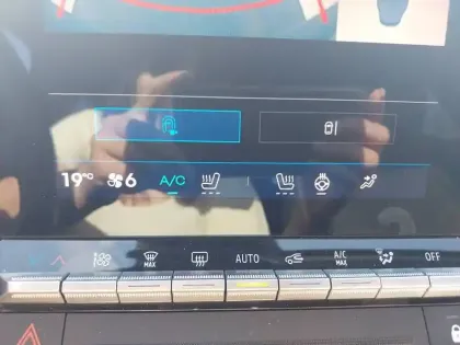Photo 38 Renault Symbioz  E-Tech full hybrid 160 ch