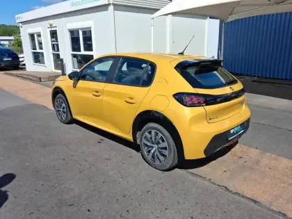 Photo 6 Peugeot 208  Electrique 50 kWh 136ch