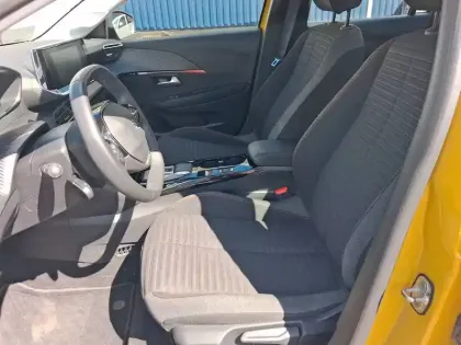 Photo 8 Peugeot 208  Electrique 50 kWh 136ch