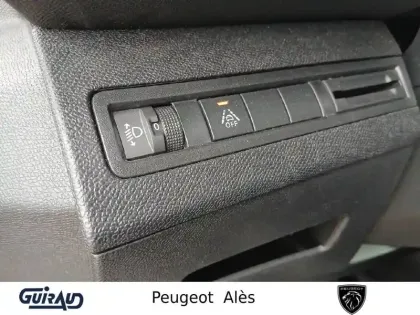 Photo 15 Peugeot 3008  PureTech 130ch S&S BVM6