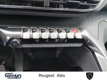 Photo 17 Peugeot 3008  PureTech 130ch S&S BVM6