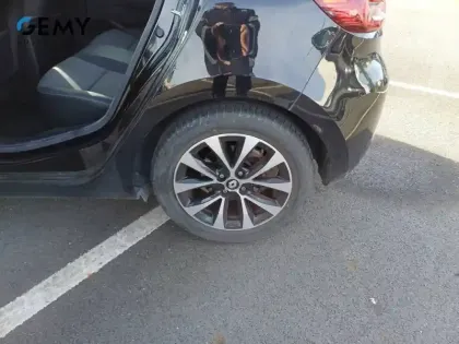 Photo 10 Renault Clio  E-Tech 140 - 21N