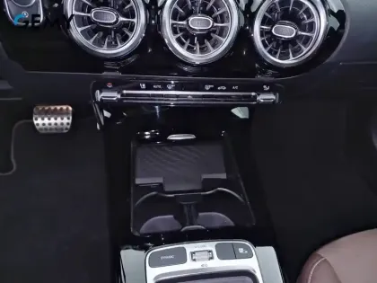Photo 28 Mercedes Classe A  200