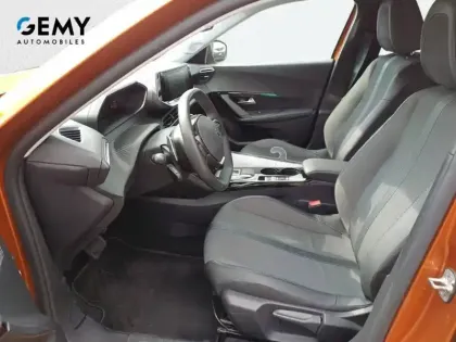 Photo 8 Peugeot 2008  PureTech 130 S&S EAT8