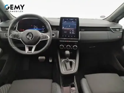 Photo 7 Renault Clio  E-Tech full hybrid 145