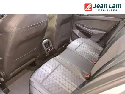 Photo 16 Volkswagen Golf  1.5 eTSI EVO2 150 DSG7