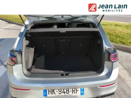 Photo 9 Volkswagen Golf  1.5 eTSI EVO2 150 DSG7