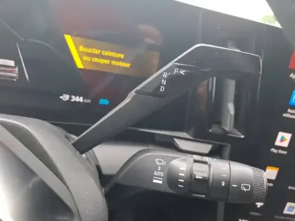 Photo 52 Renault Megane  E-Tech 220 ch autonomie confort GSR2
