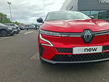 Photo 18 Renault Megane  E-Tech 220 ch autonomie confort GSR2