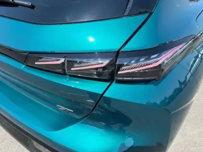 Photo 16 Peugeot 308  Electrique 55 kWh 156ch