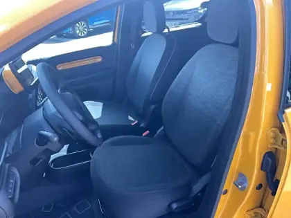 Photo 8 Renault Twingo  E-Tech Electrique 80 ch autonomie urbaine