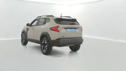 Photo 13 Dacia Duster  Hybrid 140