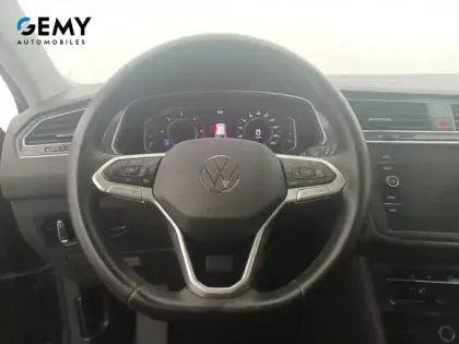 Photo 12 Volkswagen Tiguan  2.0 TDI 200ch DSG7 4Motion