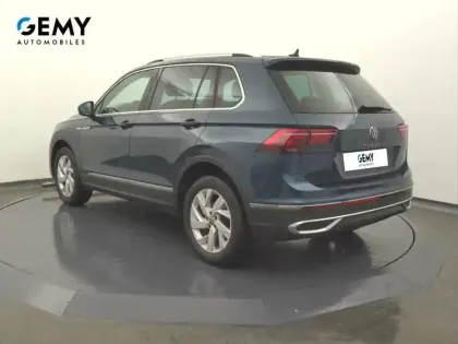 Photo 6 Volkswagen Tiguan  2.0 TDI 200ch DSG7 4Motion