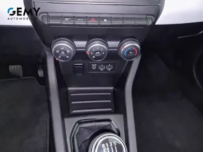 Photo 35 Renault Clio  TCe 90