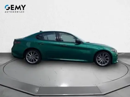 Photo 3 Alfa Romeo Giulia  2.2 160 ch AT8