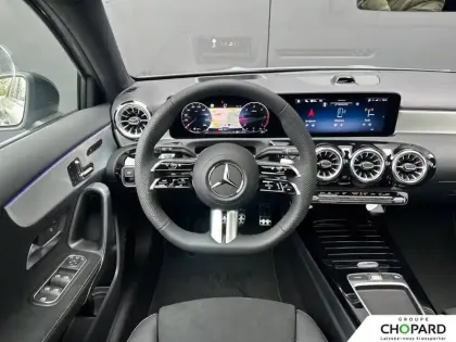 Photo 15 Mercedes Classe A  200 d