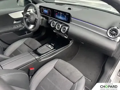 Photo 12 Mercedes Classe A  200 d
