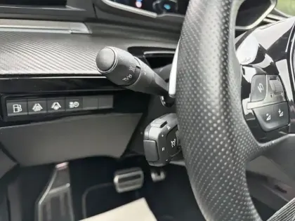 Photo 16 Peugeot 508  Hybrid 225 e-EAT8 GT