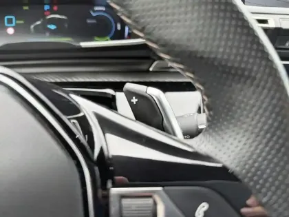 Photo 27 Peugeot 508  Hybrid 225 e-EAT8 GT