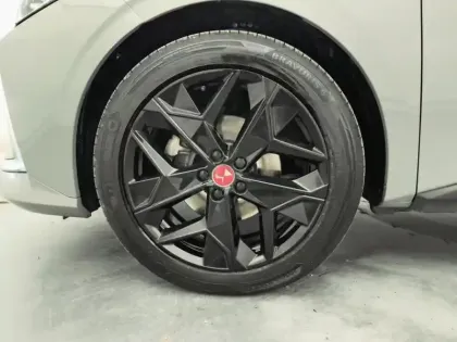 Photo 14 DS DS 4  BlueHDi 130 EAT8 Performance Line+