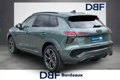 Photo 11 Audi Q3 TDI 150 CH S tronic 7