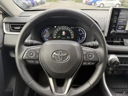 Photo 25 Toyota Rav4 Hybride 2WD Dynamic Navi Business 218