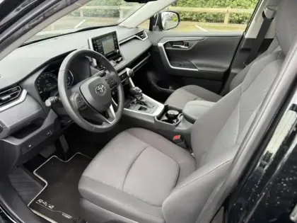 Photo 31 Toyota Rav4 Hybride 2WD Dynamic Navi Business 218
