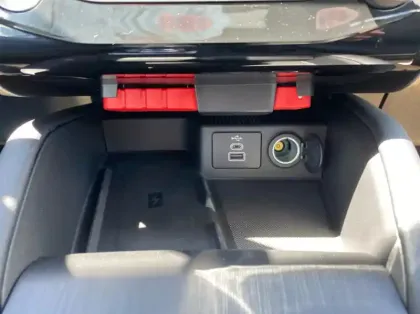 Photo 21 Ford Kuga 2.5 Duratec 180ch Hybrid FlexiFuel Active X Powershift