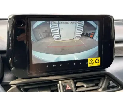 Photo 13 Suzuki Swift  1.2 Dualjet Hybrid 83ch Avantage