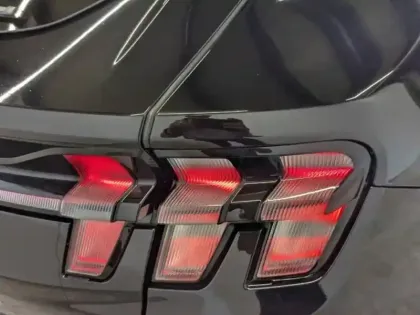 Photo 6 Ford Mustang  Mach-E 487ch Extended Range 91kWh GT AWD