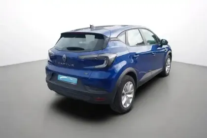 Photo 5 Renault Captur  E-Tech full hybrid 145 ch