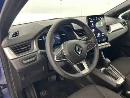 Photo 18 Renault Captur  E-Tech full hybrid 145 ch