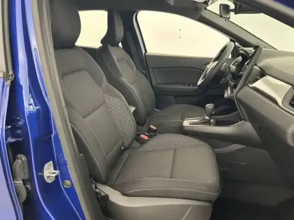 Photo 22 Renault Captur  E-Tech full hybrid 145 ch