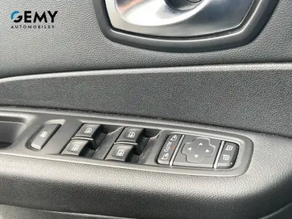 Photo 14 Renault Captur  dCi 110 Energy