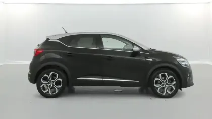 Photo 14 Renault Captur  E-Tech Plug-in 160