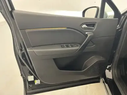 Photo 19 Renault Captur  E-Tech Plug-in 160
