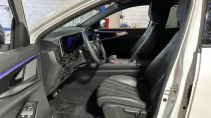 Photo 9 Renault Austral  E-Tech full hybrid 200 GSR2