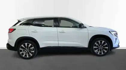 Photo 5 Renault Austral  E-Tech full hybrid 200 GSR2