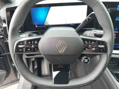 Photo 14 Renault Austral  full hybrid E-Tech 200 ch